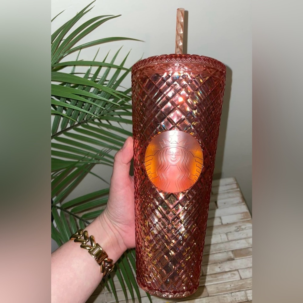 Starbucks Holiday 2021 Iridescent Rose Gold Jeweled Venti Cold Cup Tumbler 24 oz